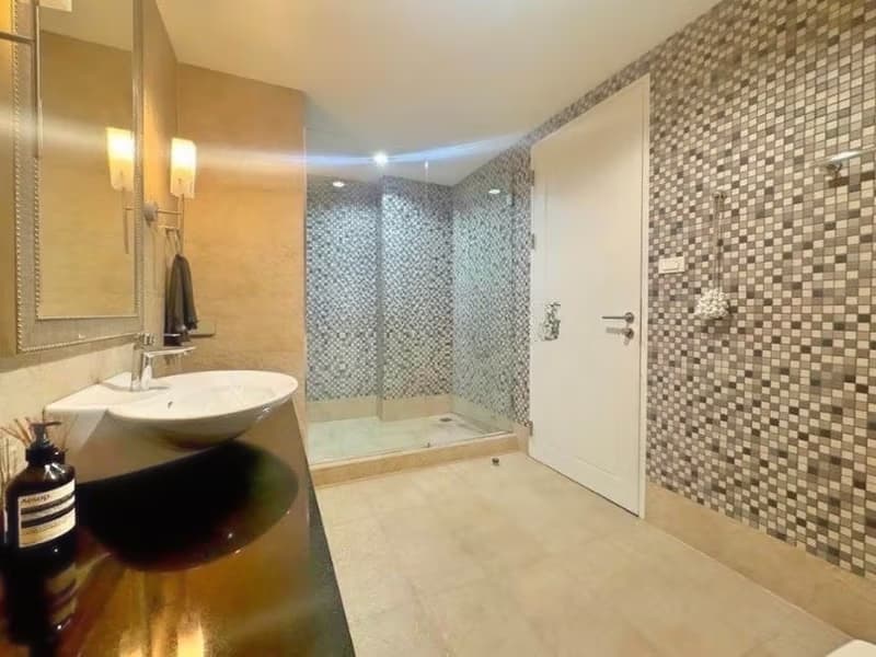 2 Bed Condo for Sale in Sathon