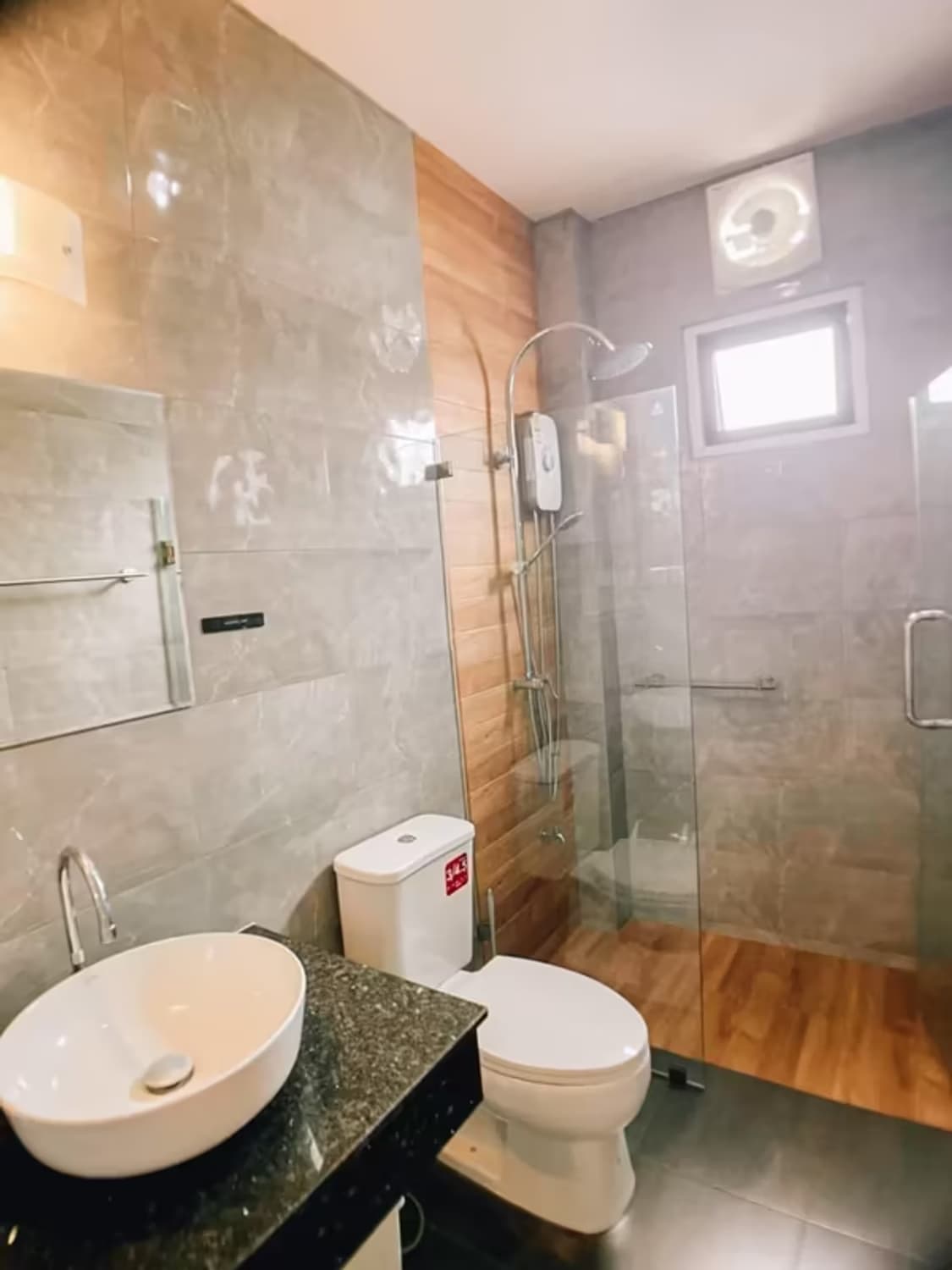 3 Bedroom House - Image 7