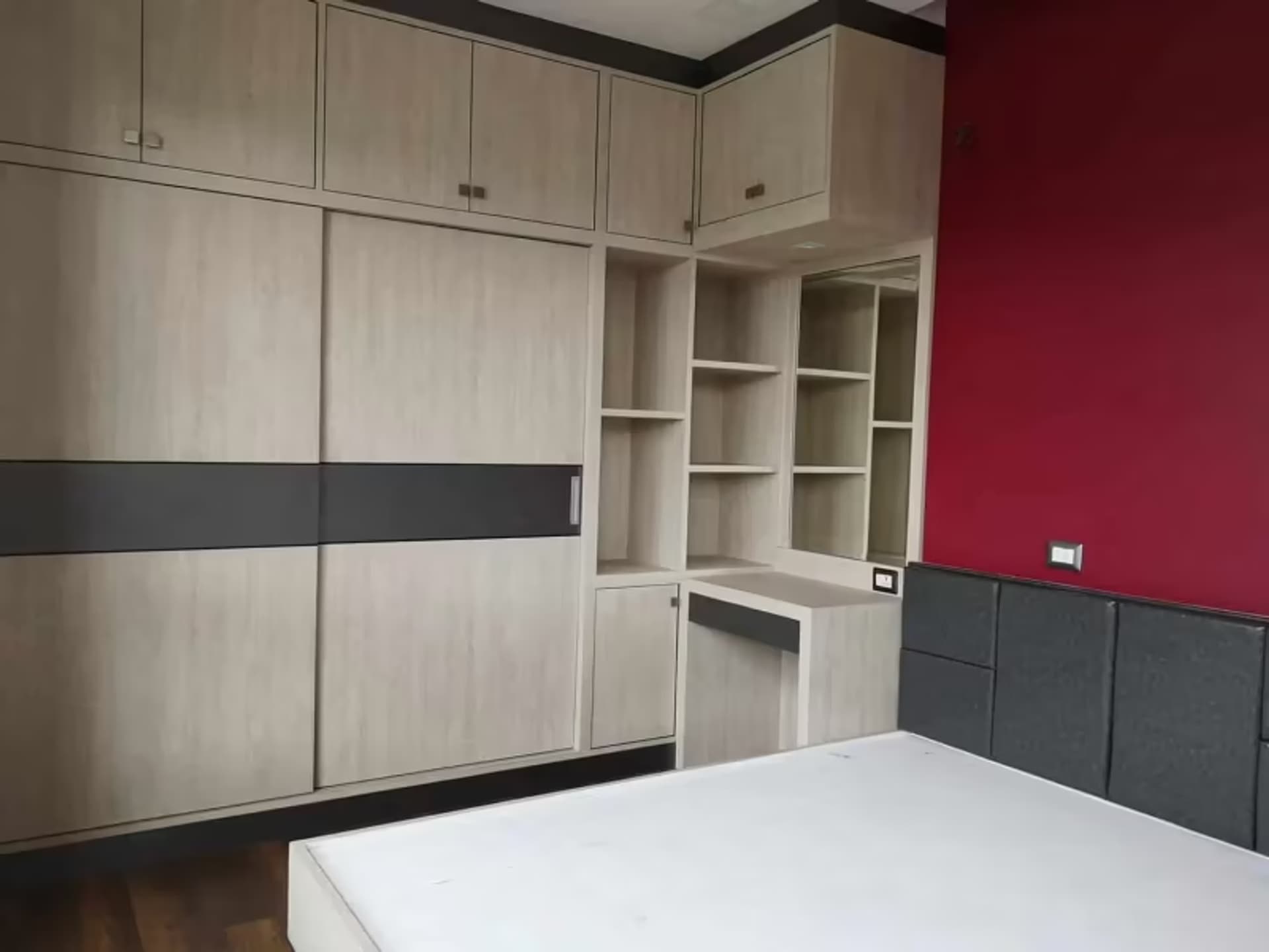 4 Bedroom House - Image 14
