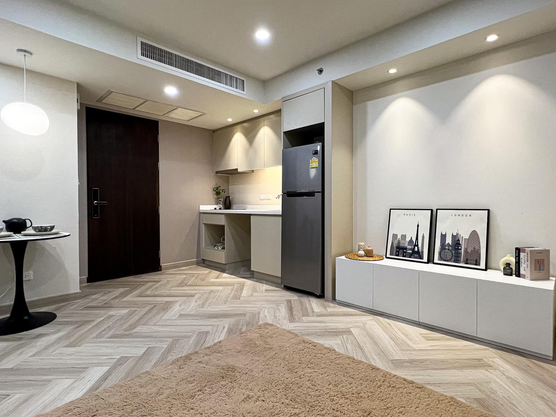 1 Bed Condo for Rent and Sale  Near Thong Lo BTS - Image 4