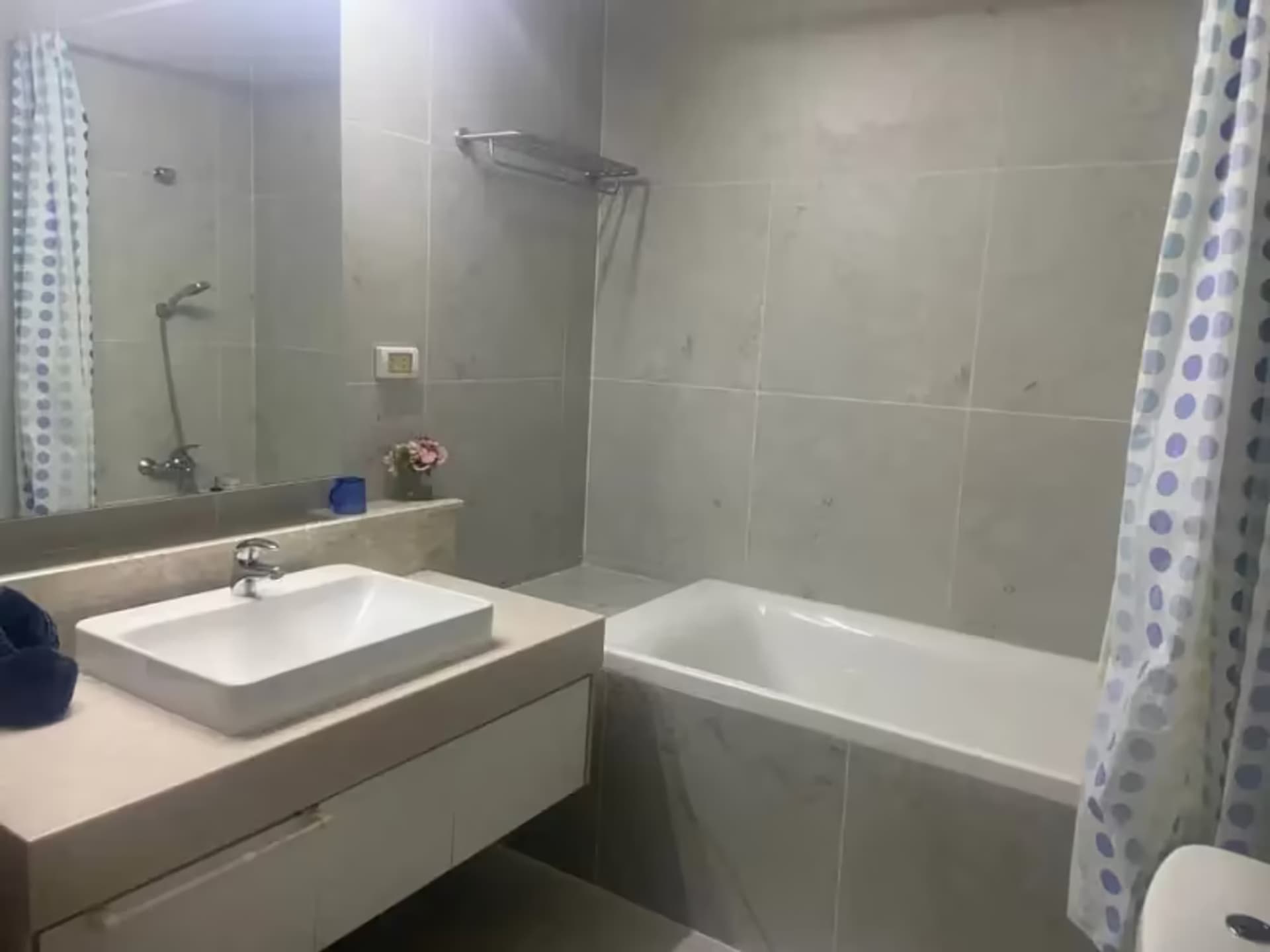 2 Bedroom Condo - Image 6