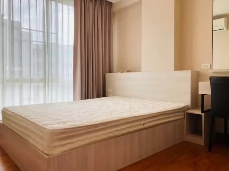 1 Bedroom Condo