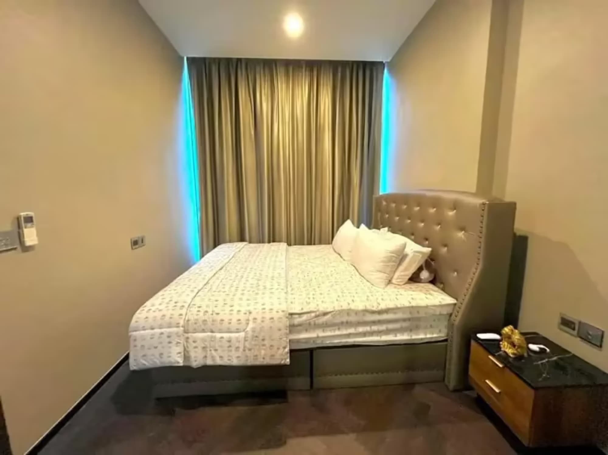 1 Bedroom Condo - Image 2