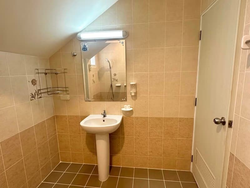 3 Bed House for Rent in Hang Dong