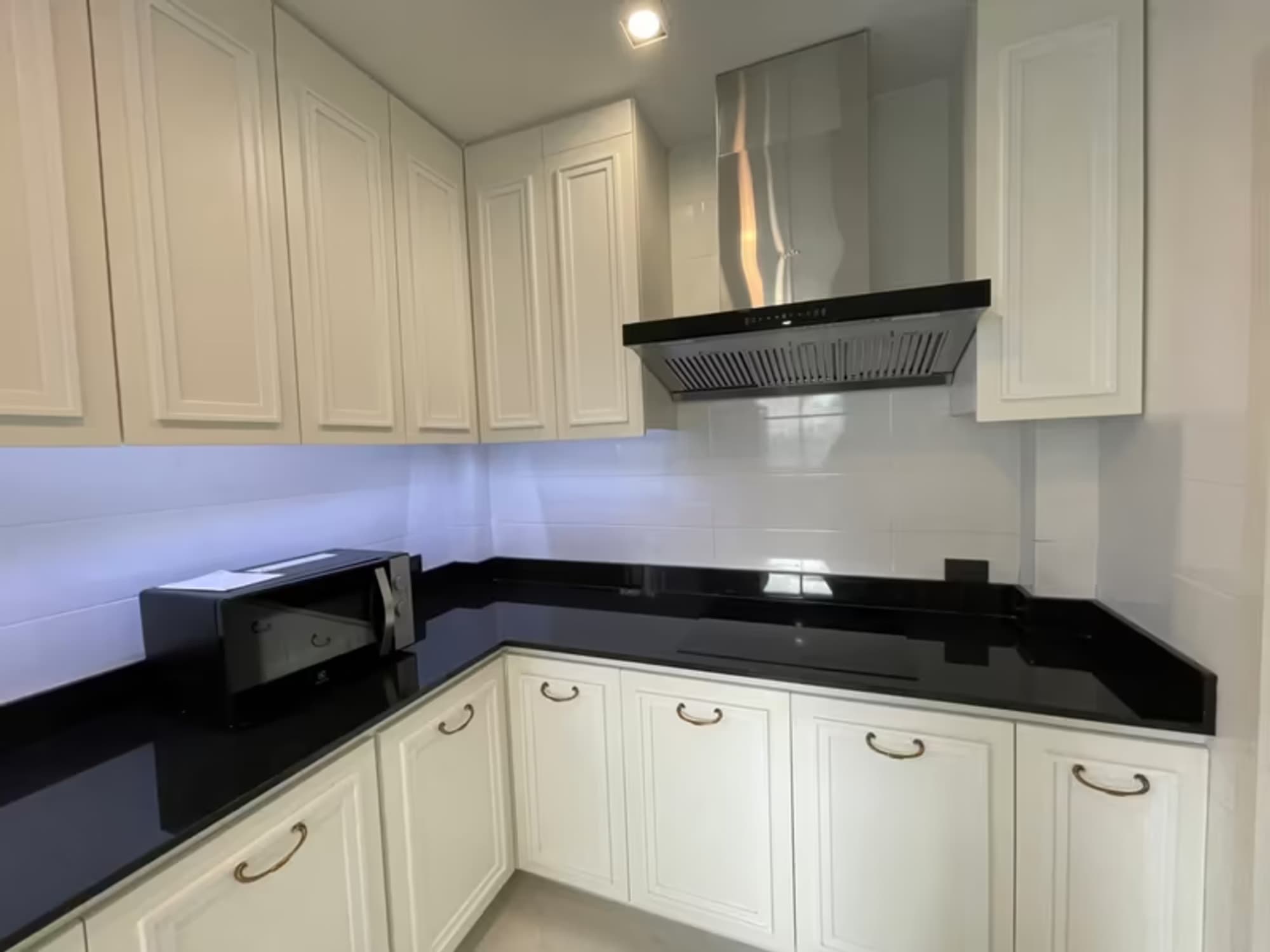 4 Bedroom House - Image 19