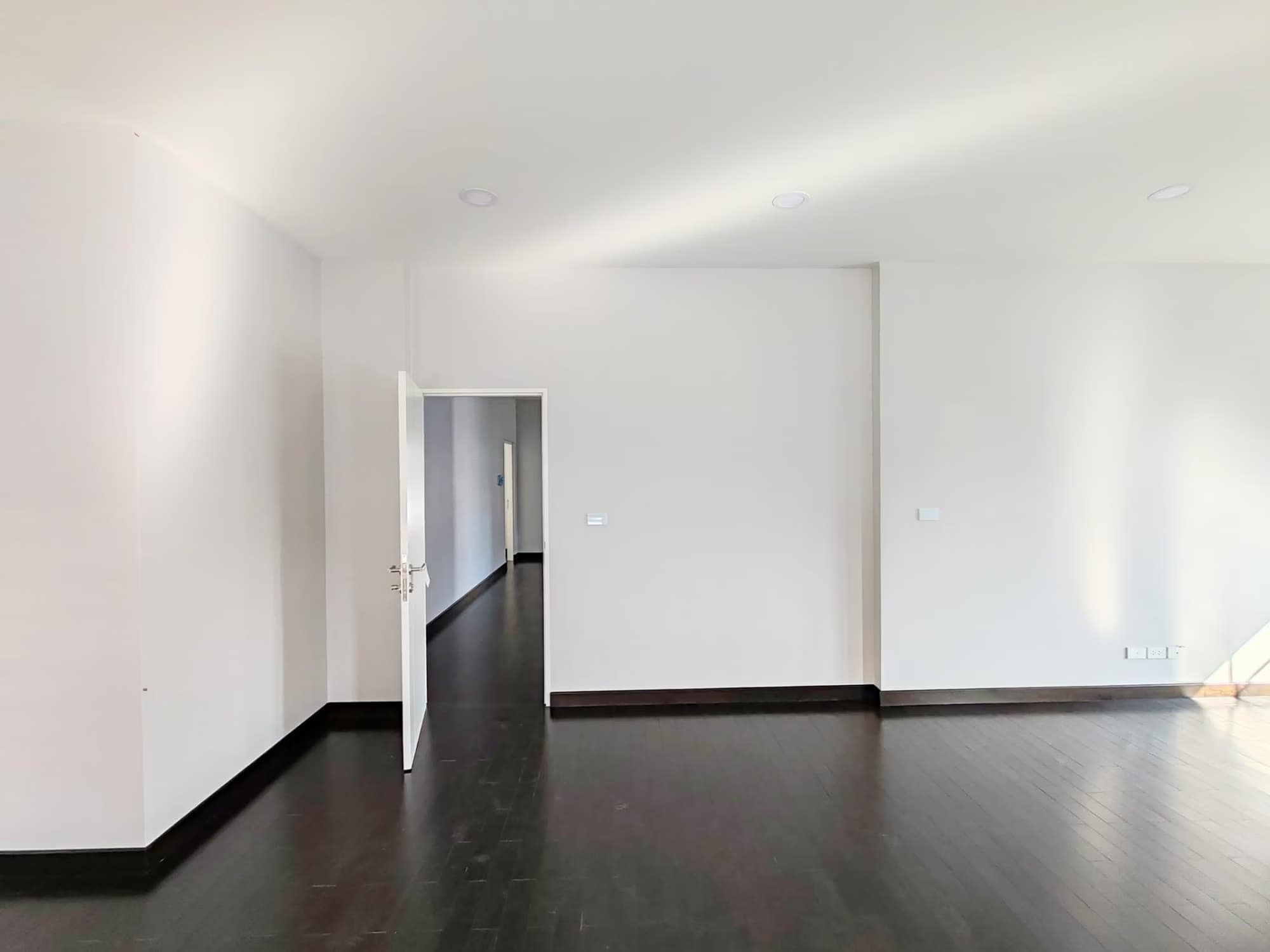4 Bed House for Rent in Bang Phli District - Image 12