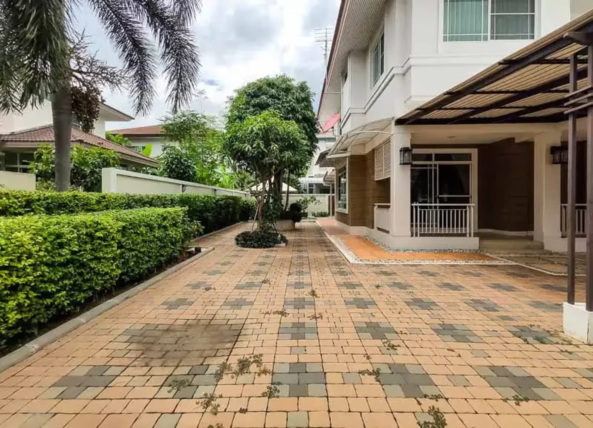 3 Bedroom House - Image 24
