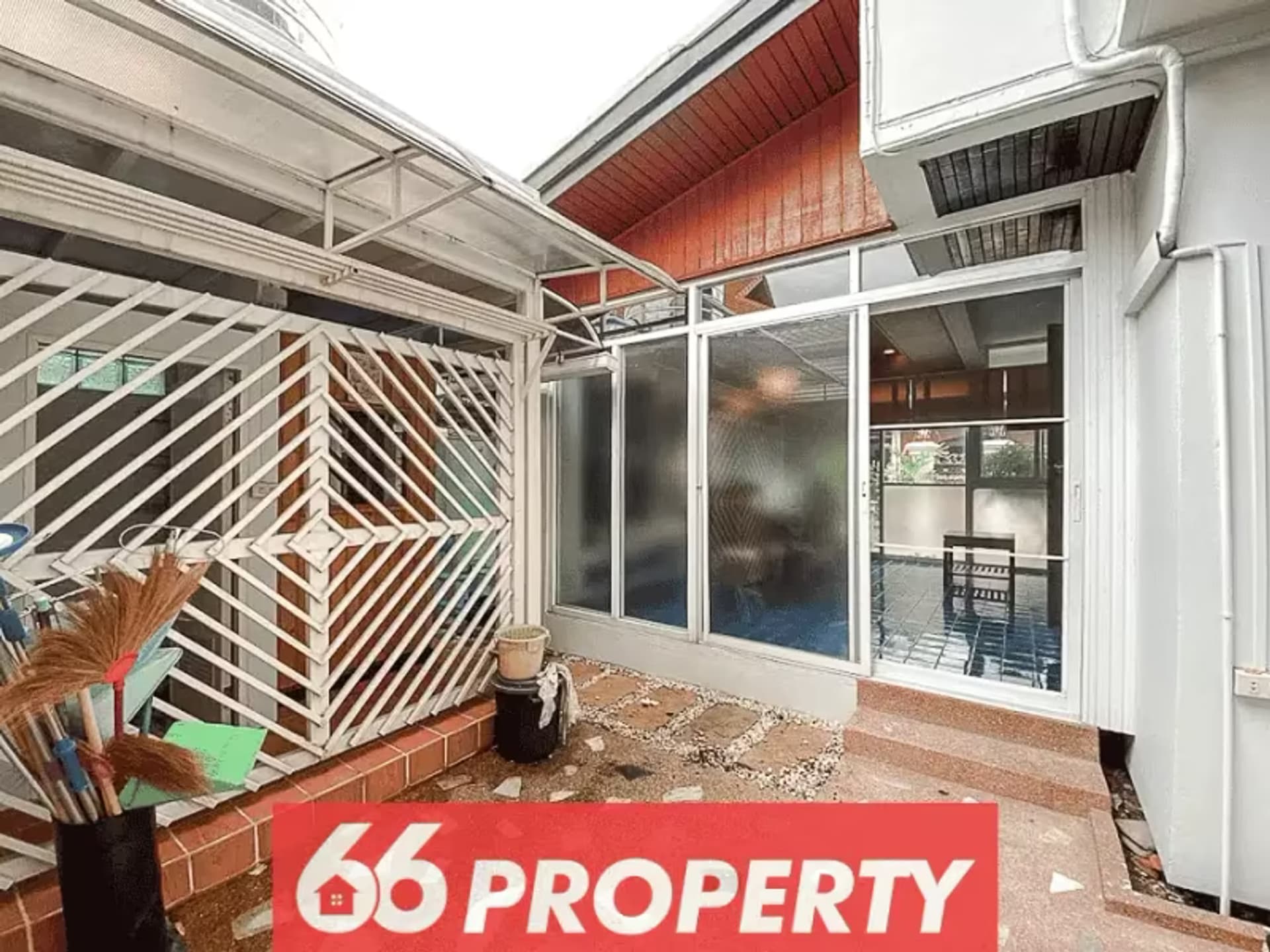 3 Bedroom House - Image 6