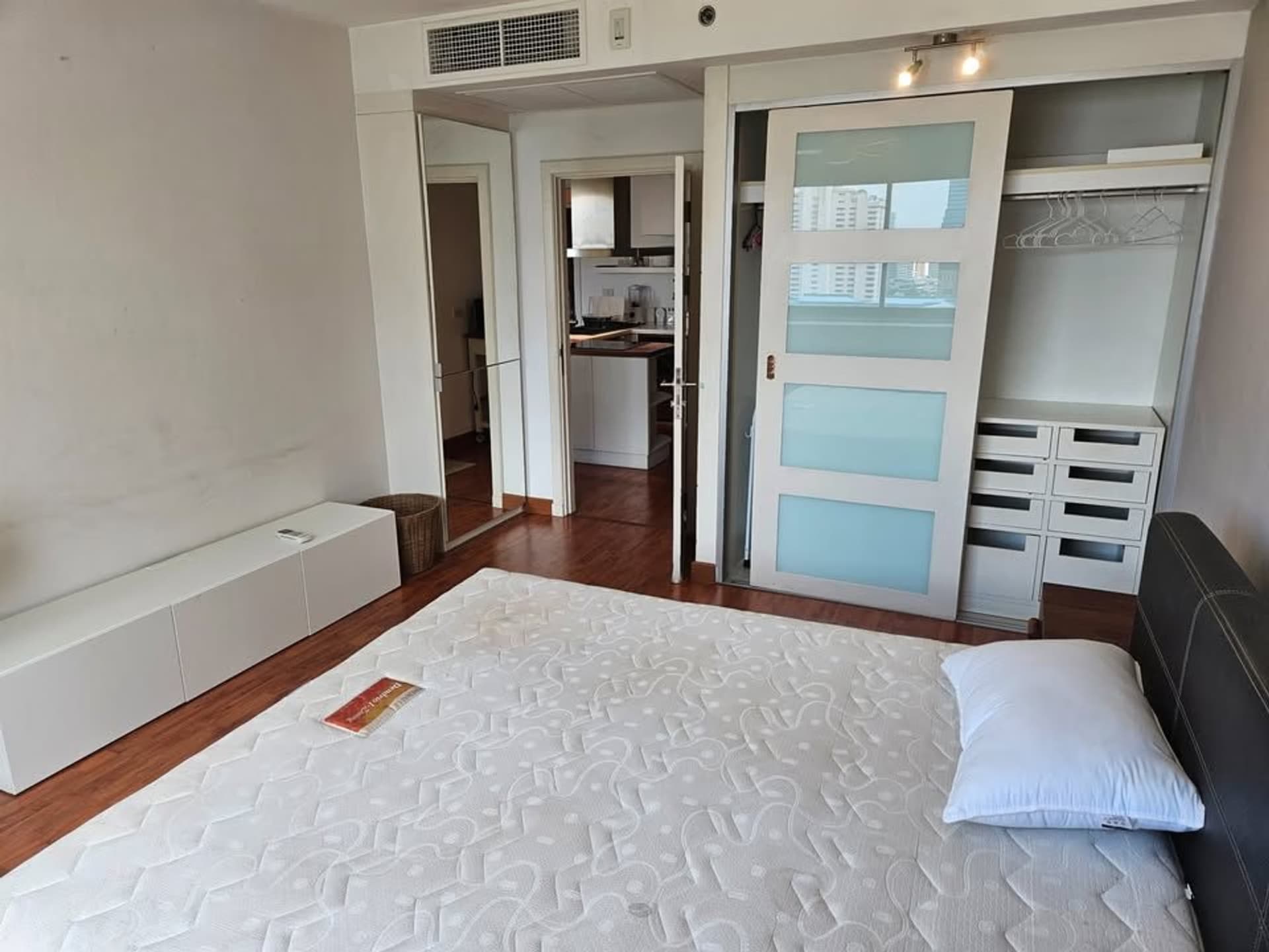 1 卧室 公寓 用于 出售 在 沙吞 - Image 12