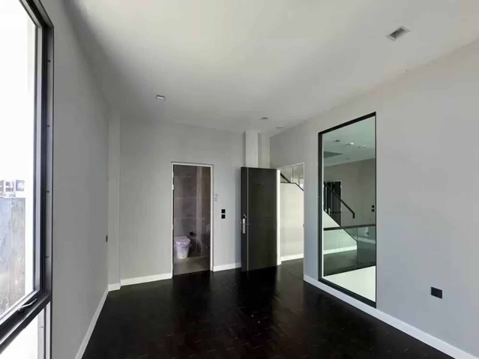 4 Bedroom House for Rent at The Gentry Phatthanakan 2 - Image 4