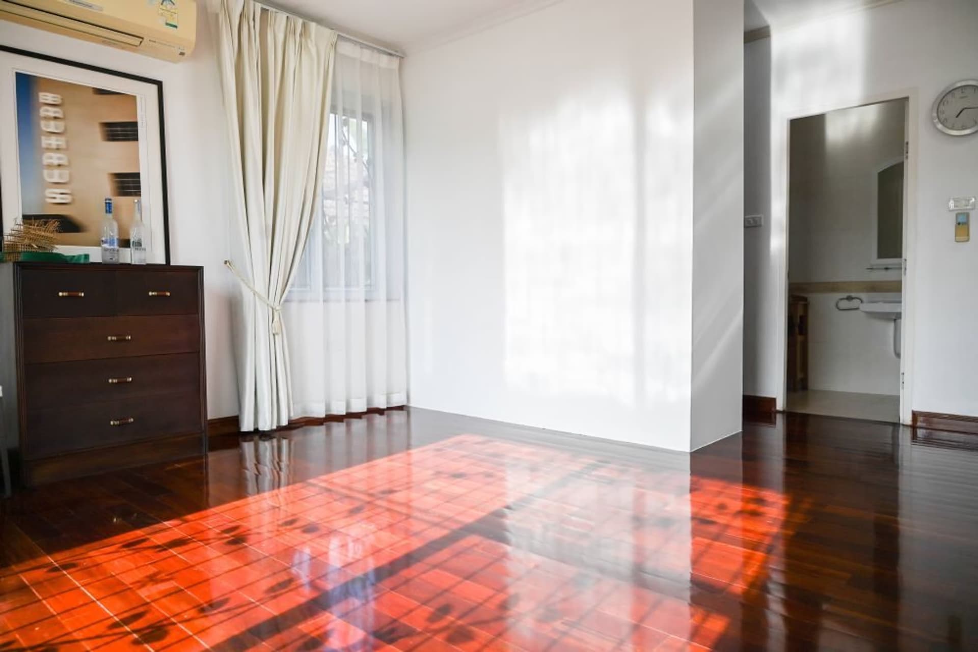 4 Bed House for Sale in Wang Thonglang - Image 10