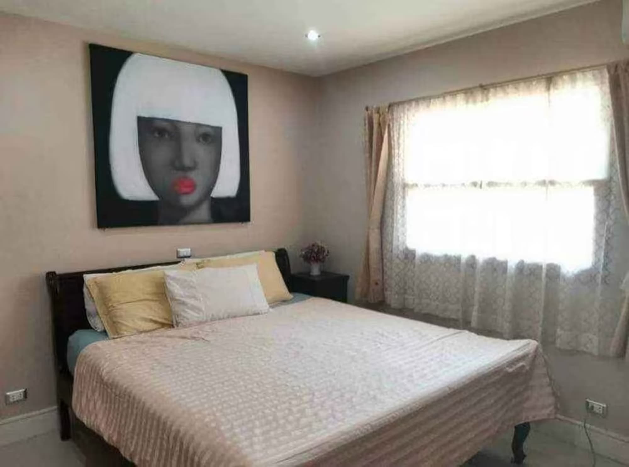 4 Bedroom House - Image 18