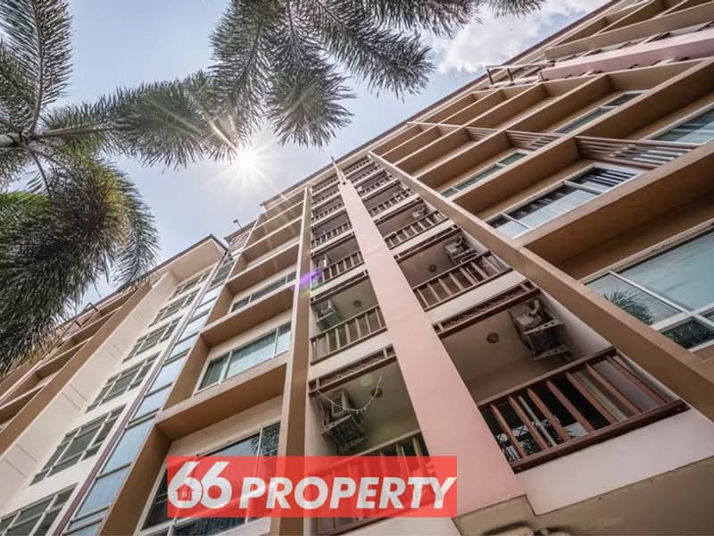 1 Bedroom Condo