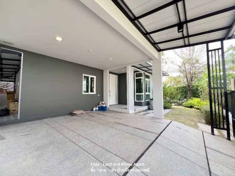 4 Bedroom House for Sale at Manthana Motorway-Krungthep Kreetha