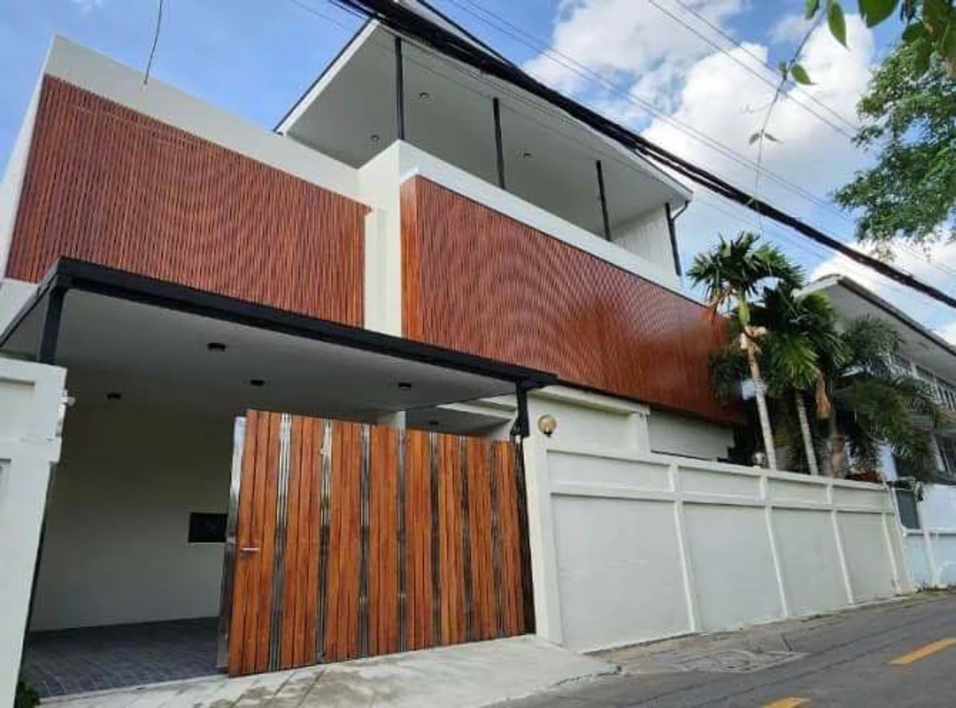 3 Bedroom House - Image 1