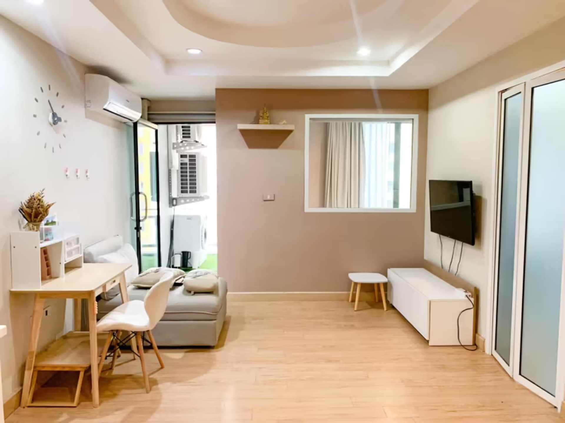 1 Bedroom Condo - Image 2