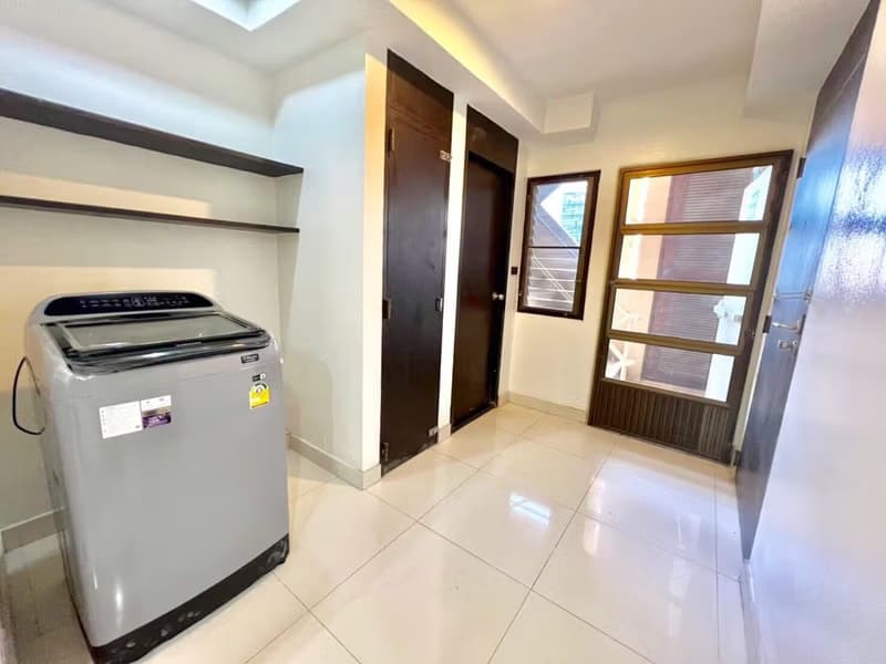 Condo for Rent at City Lake Tower Sukhumvit 16