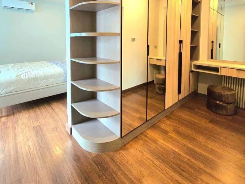 5 Bed House for Sale in Hang Dong District