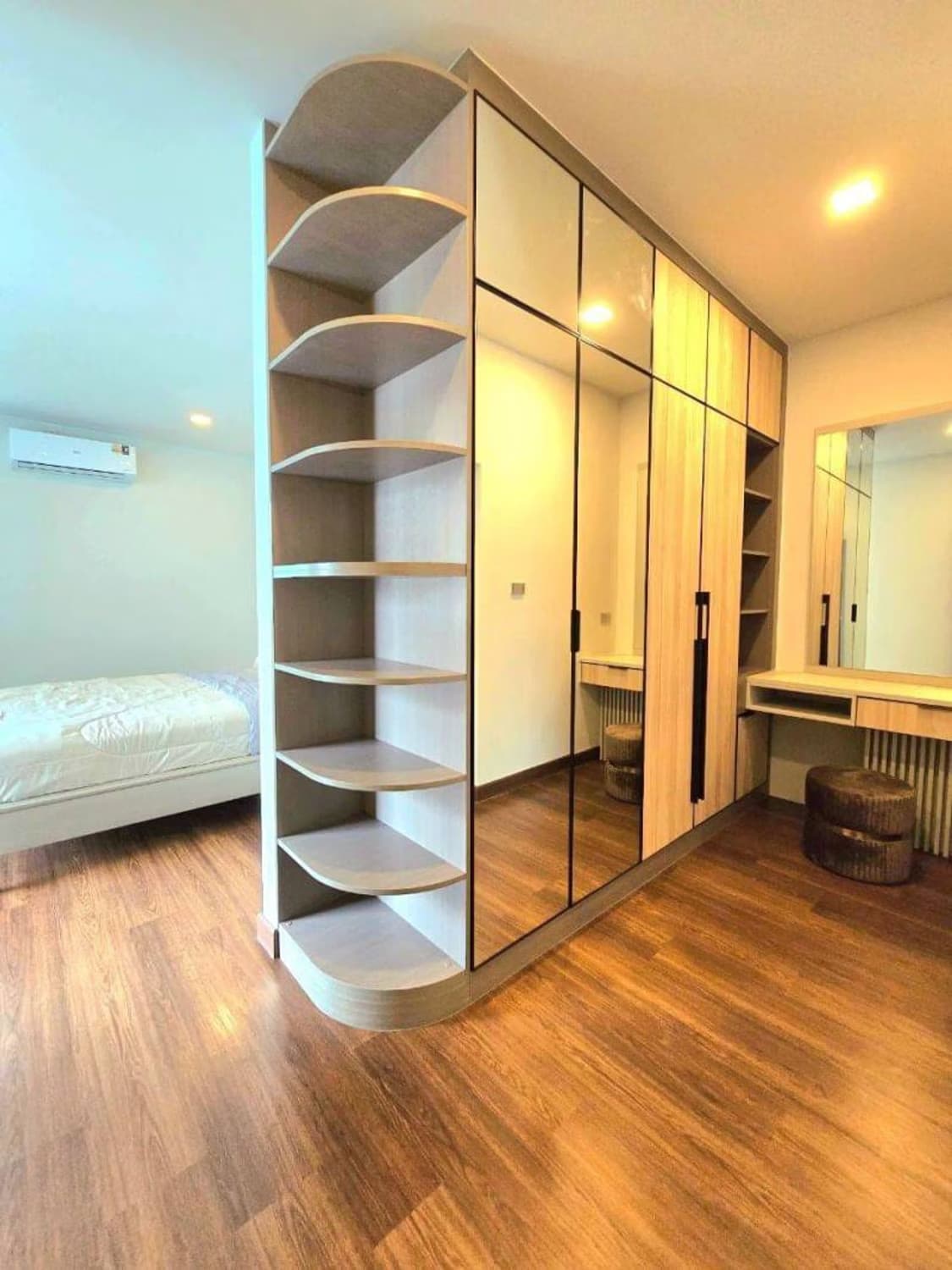 5 Bed House for Sale in Hang Dong District - Image 8