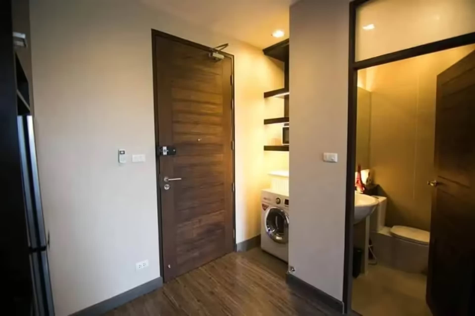 1 Bedroom Condo - Image 8