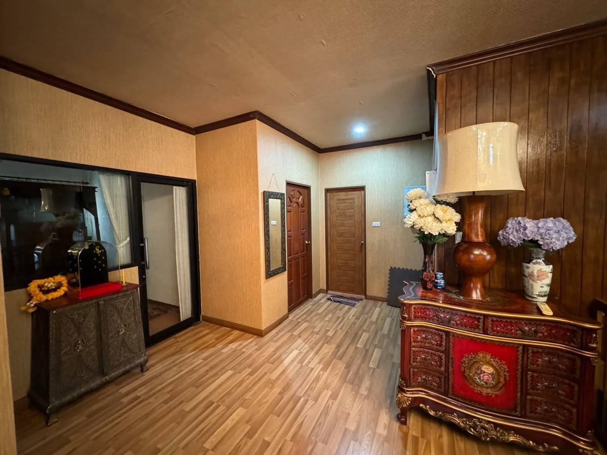 4 Bed House for Rent in San Sai - Image 5