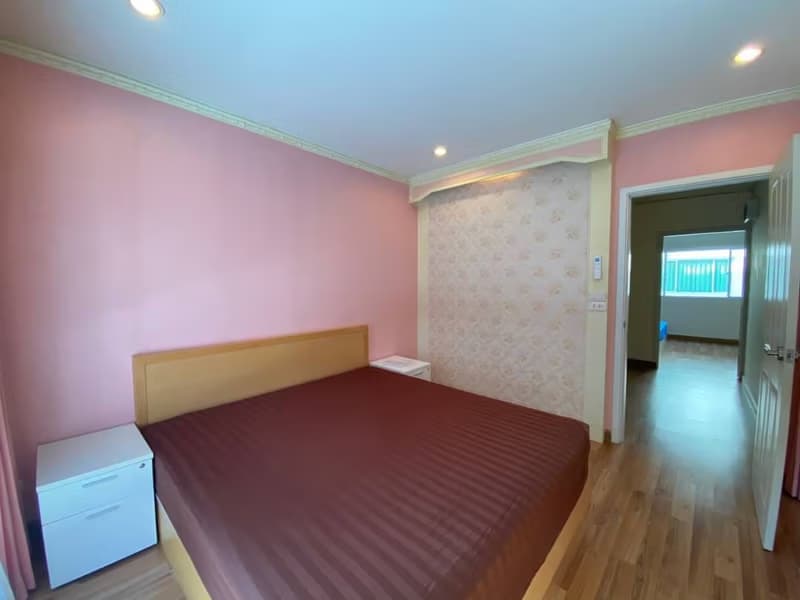 3 Bed Townhouse for Rent and Sale in Suan Luang