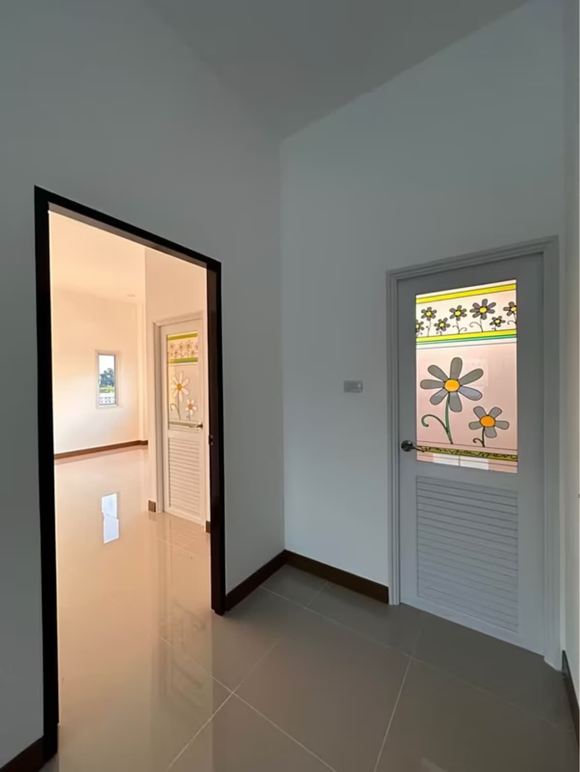 3 Bedroom House - Image 10