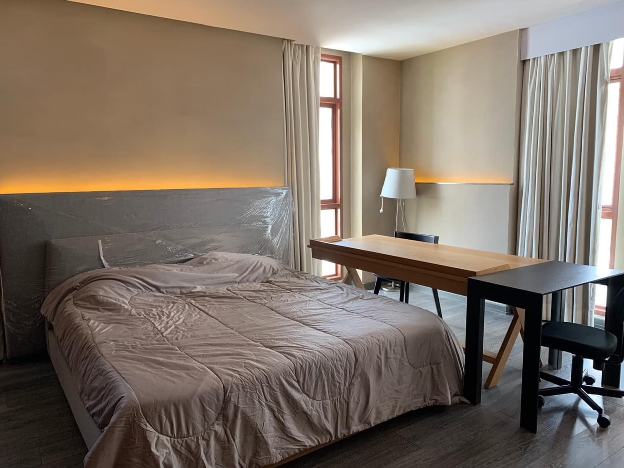 3 Bed Condo for Rent in Pathum Wan - Image 3