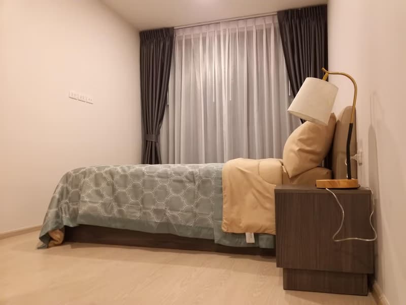 1 Bed Condo for Rent  Near Udom Suk BTS