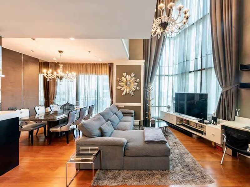3 Bed Condo for Rent and Sale in Khlong Toei