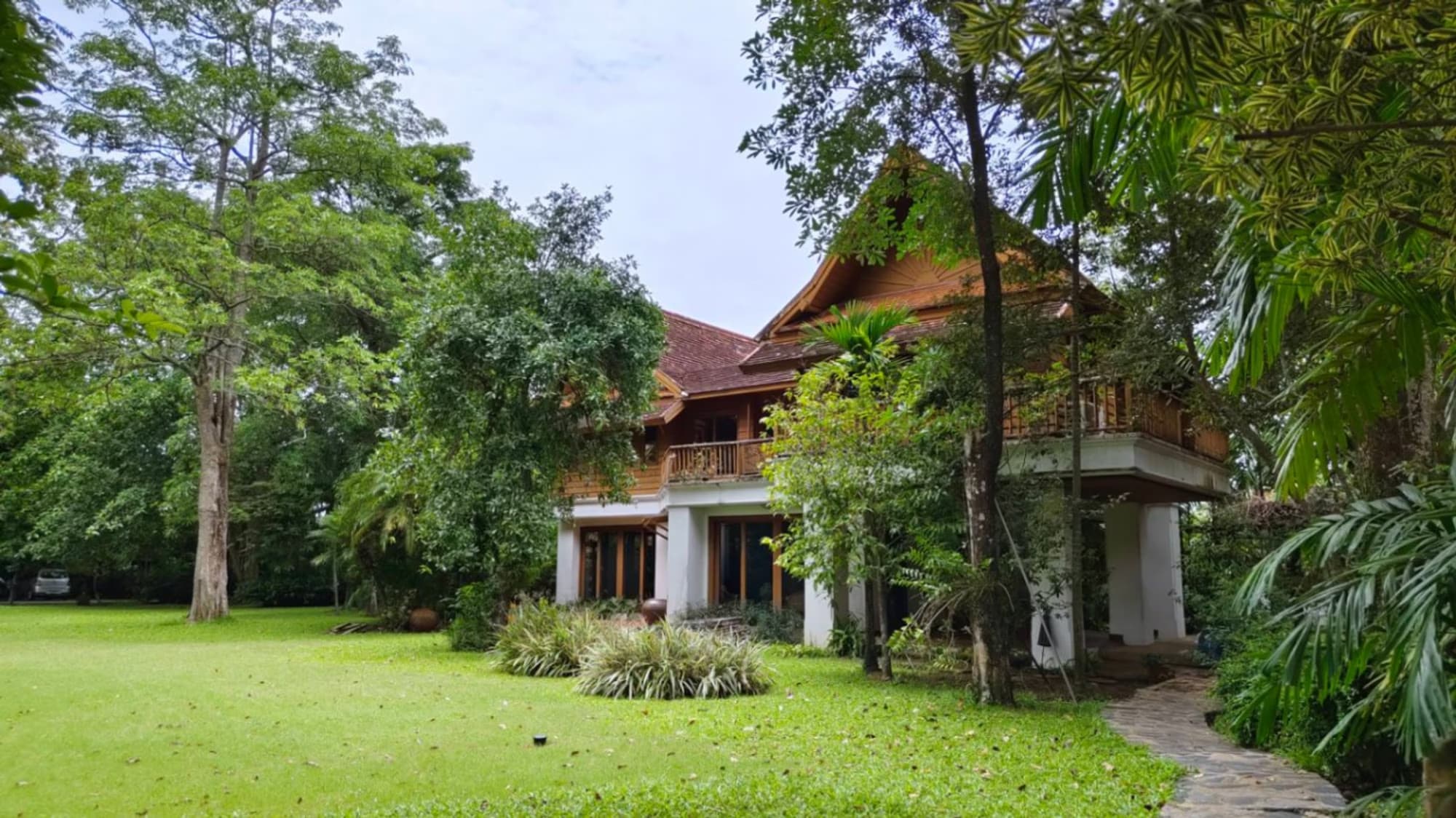 9 ห้องนอน บ้าน สำหรับ ขายและจำหน่าย ใน Doi Saket District - Image 1