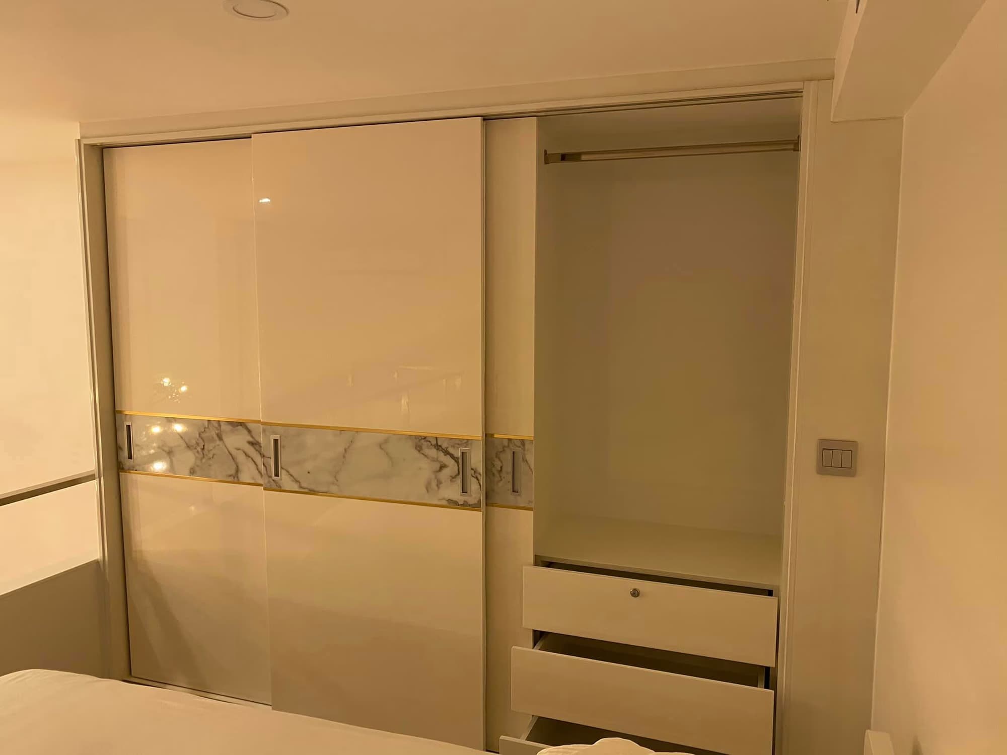  - Image 8