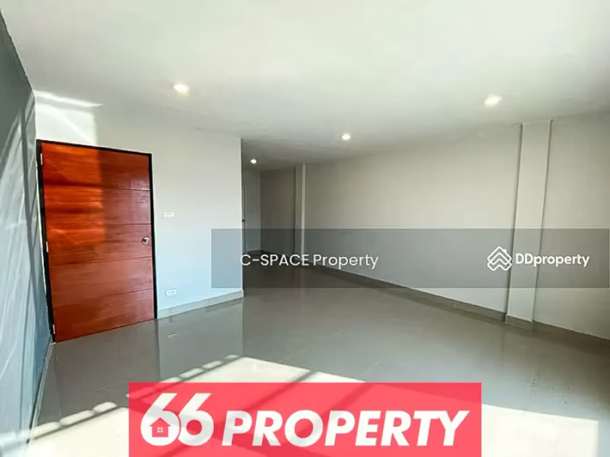 4 Bedroom House - Image 2