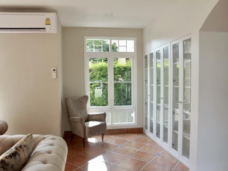 4 Bed House for Rent in Bang Phli