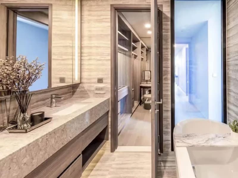 3 Bedroom Condo