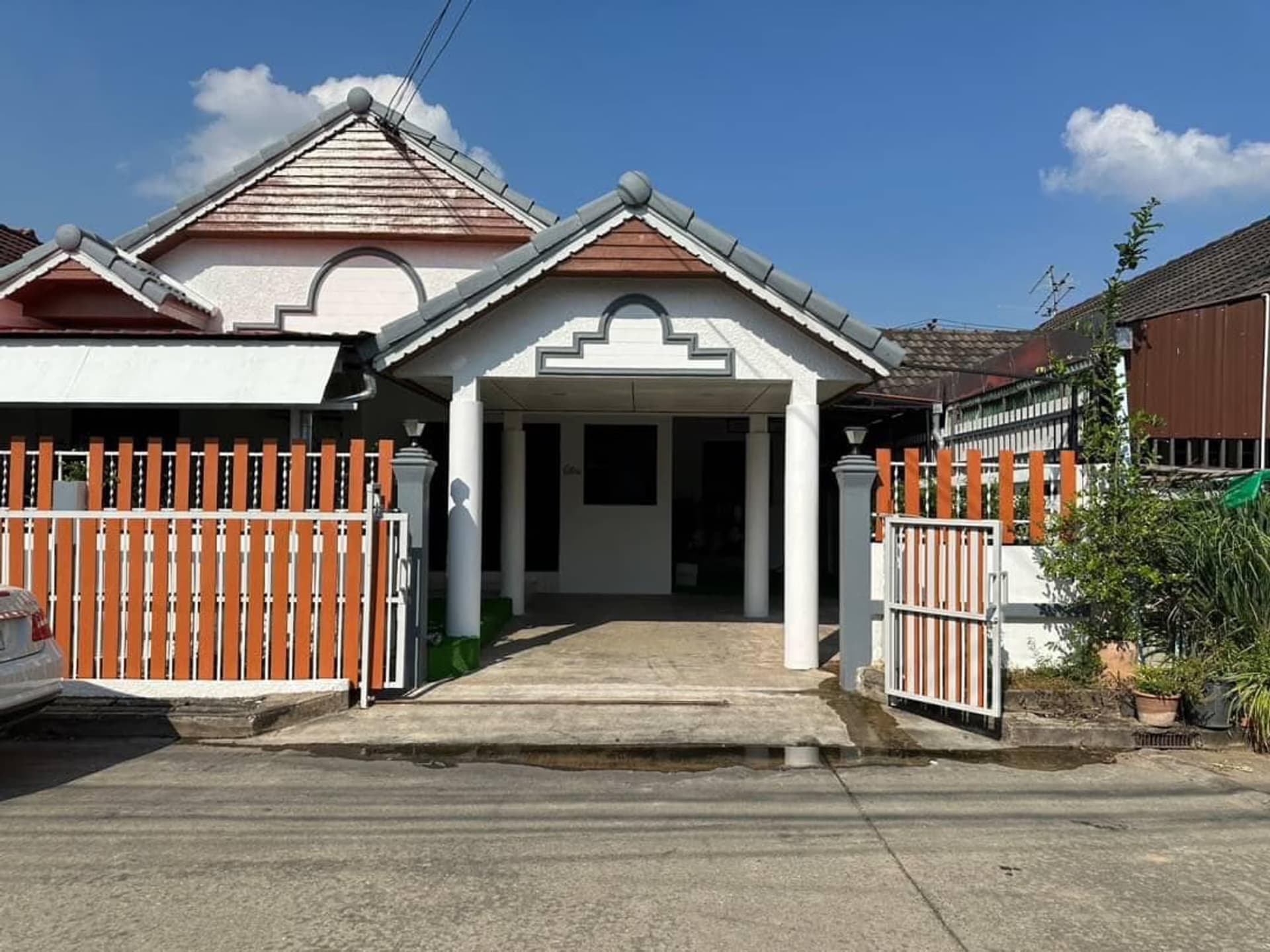 House for Sale in Chang Khlan, Mueang Chiang Mai. - Image 1