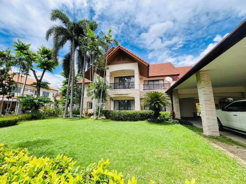 4 Bed House for Sale in Mueang Chiang Mai