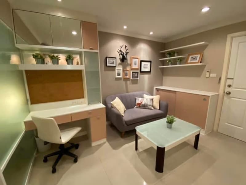 1 Bed Condo for Rent and Sale  Near Phra Ram 9 MRT
