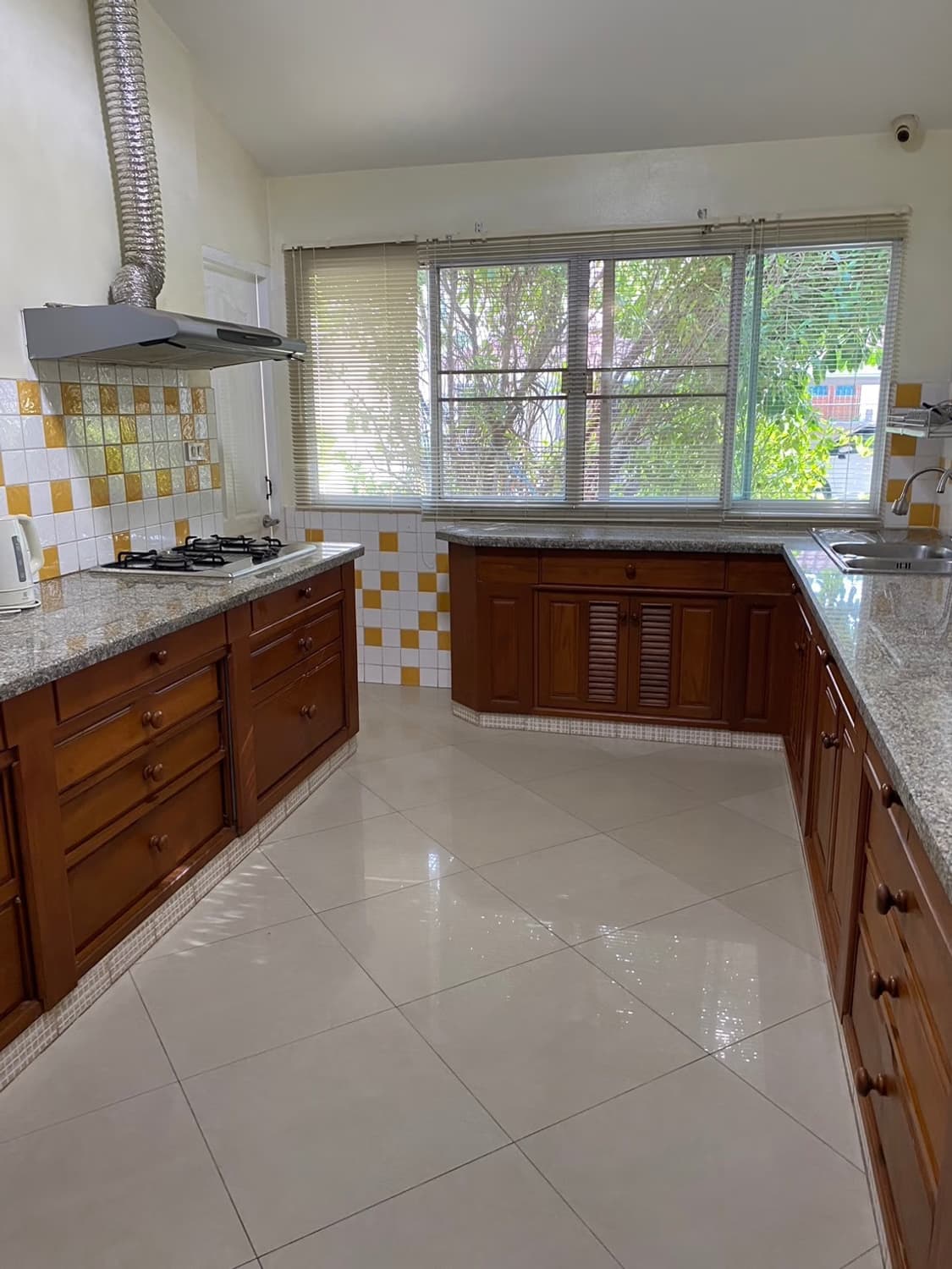 3 Bed House for Rent and Sale in Mueang Chiang Mai - Image 28