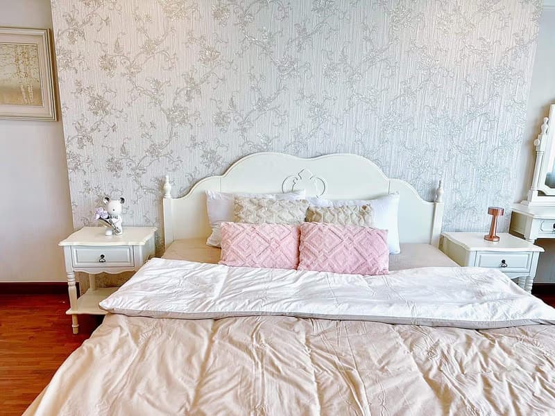 4 Bedroom Condo for Rent/Sale at Hillside 4
