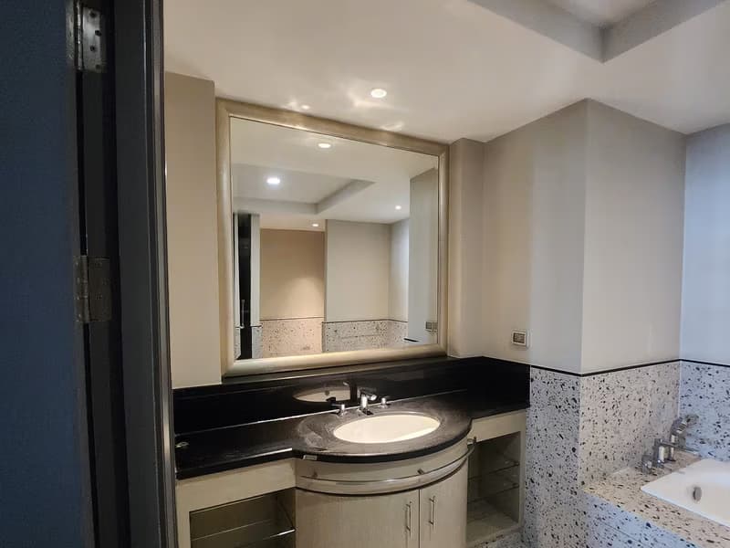 2 Bed Condo for Rent in Sathon