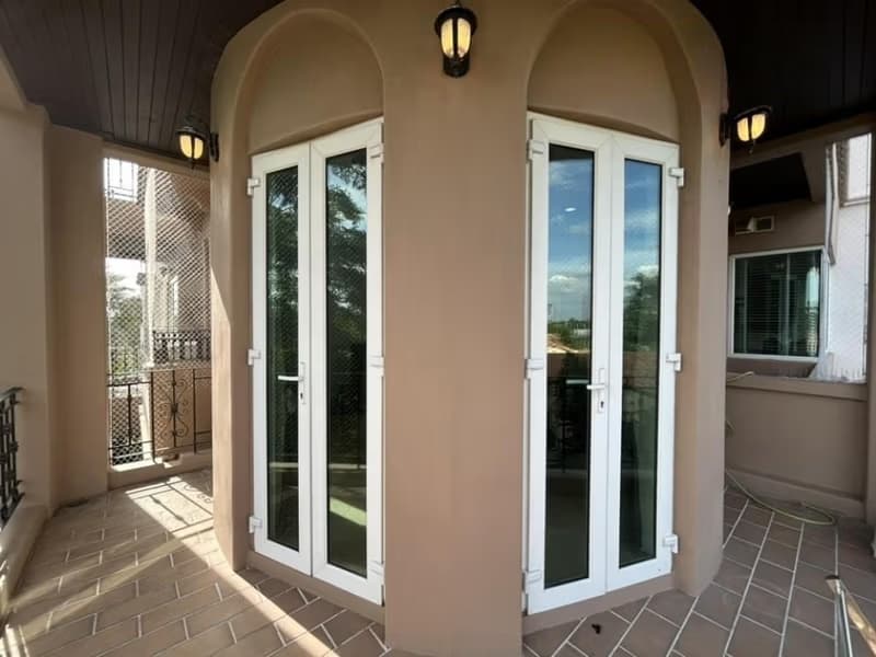 3 Bed Condo for Rent in Bang Phli
