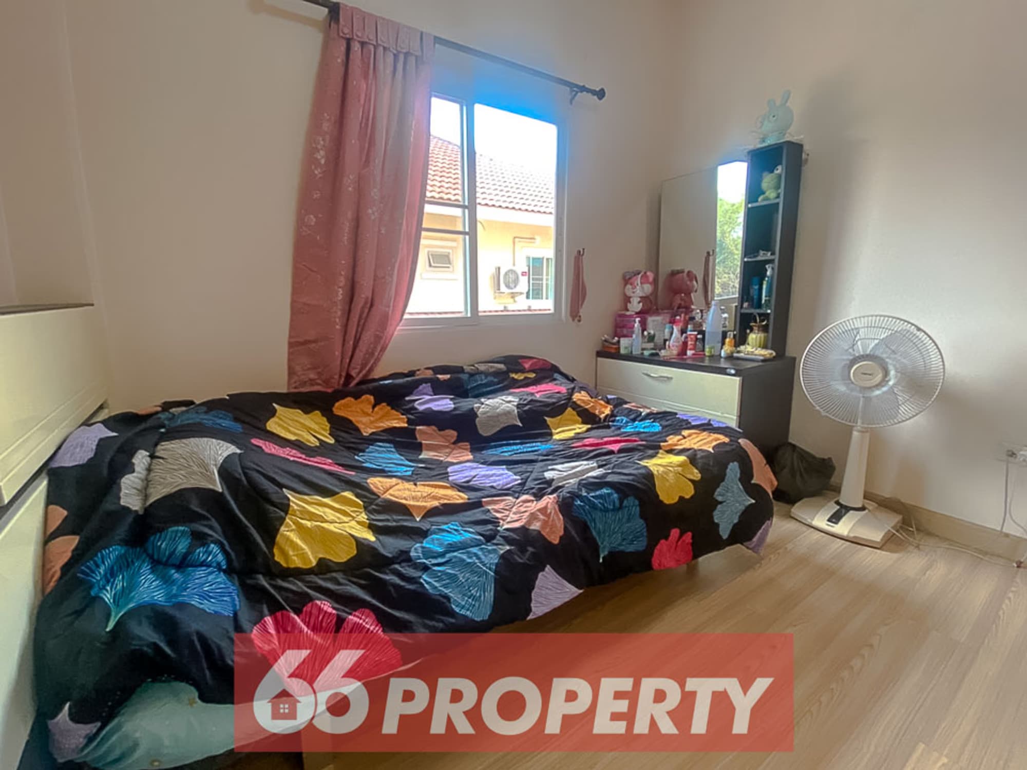3 Bedroom House - Image 9