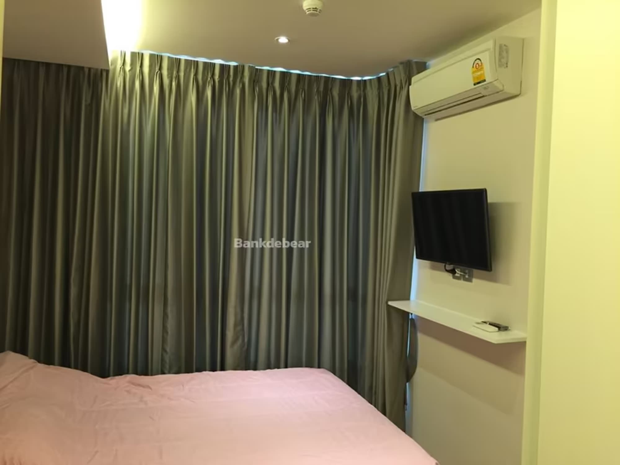 H Sukhumvit 43 - Image 2