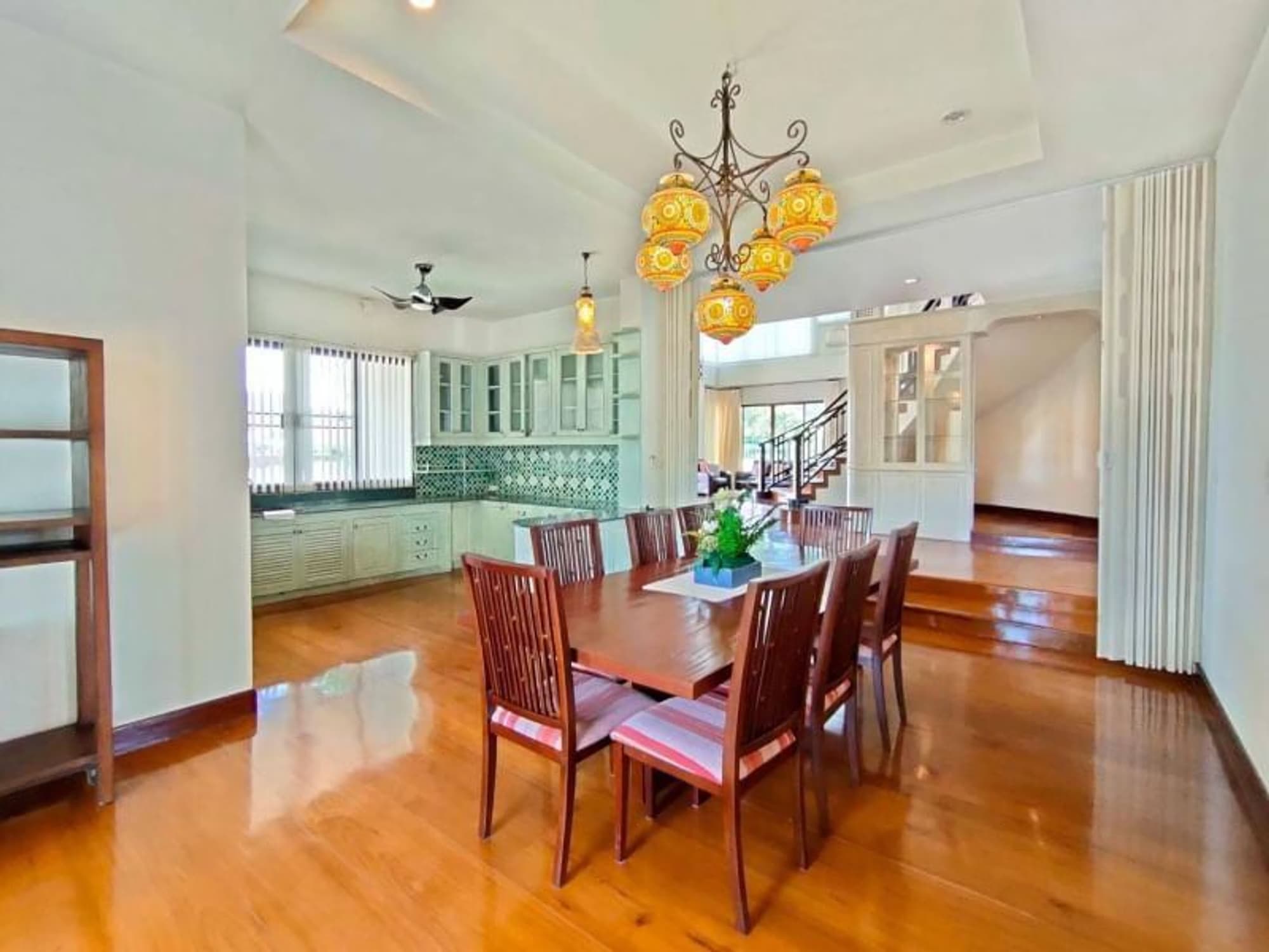 5 Bed House for Rent in Hang Dong District - Image 9