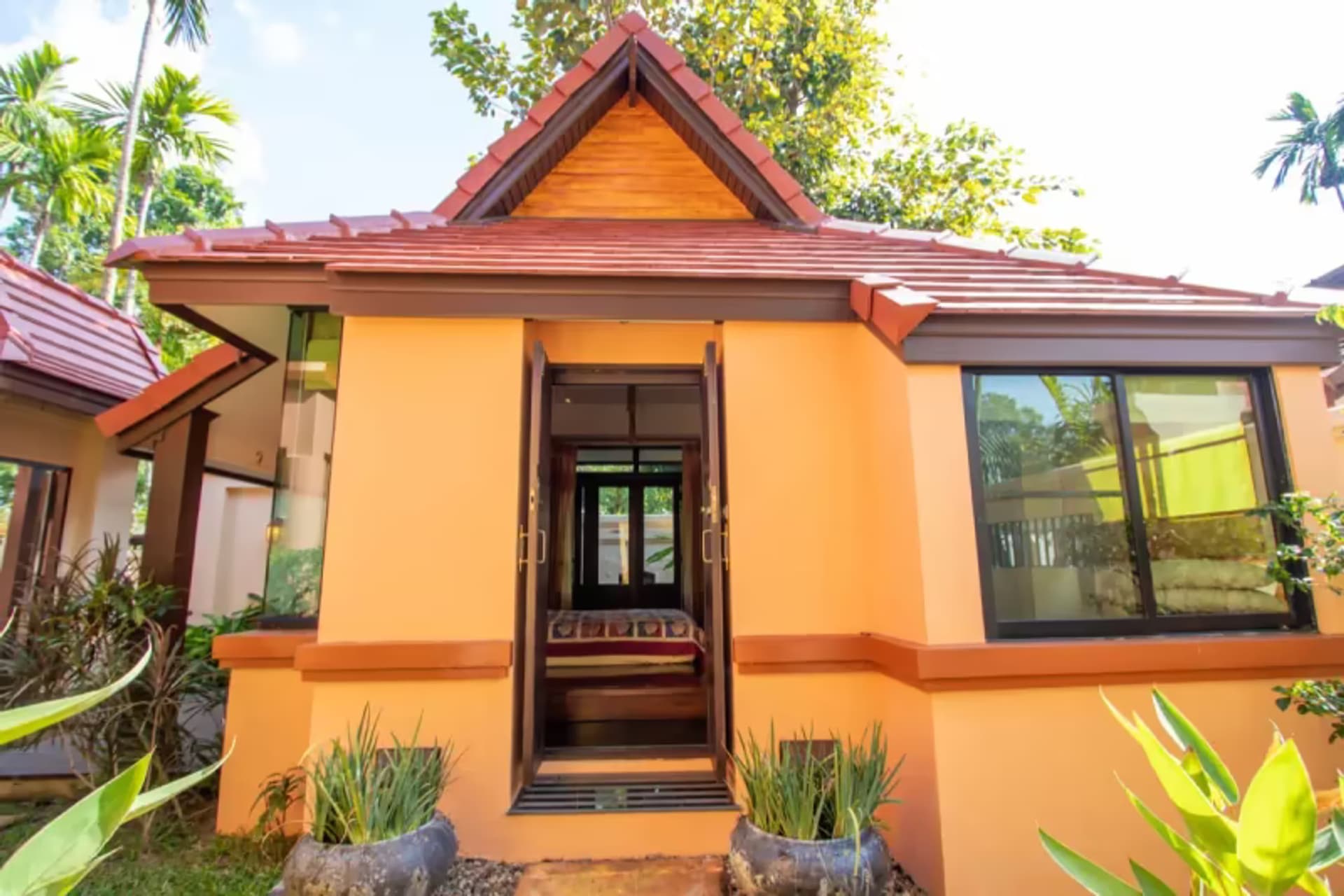 4 Bedroom House - Image 6