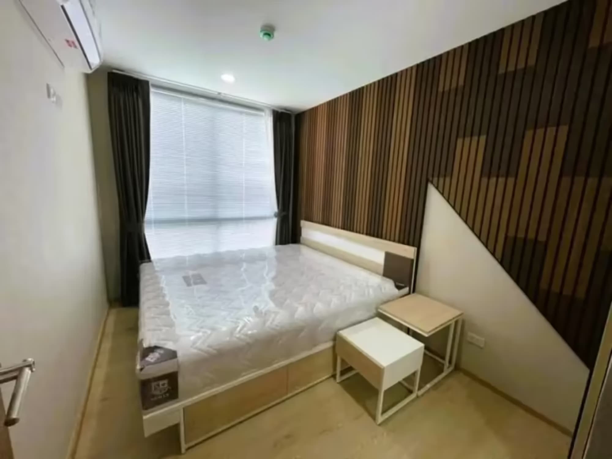 1 Bedroom Condo - Image 2