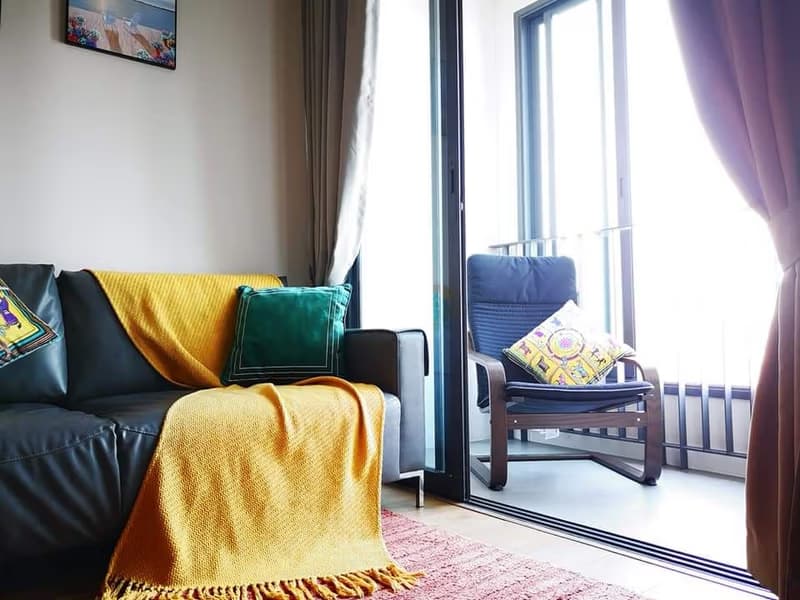2 Bed Condo for Rent in Ratchathewi