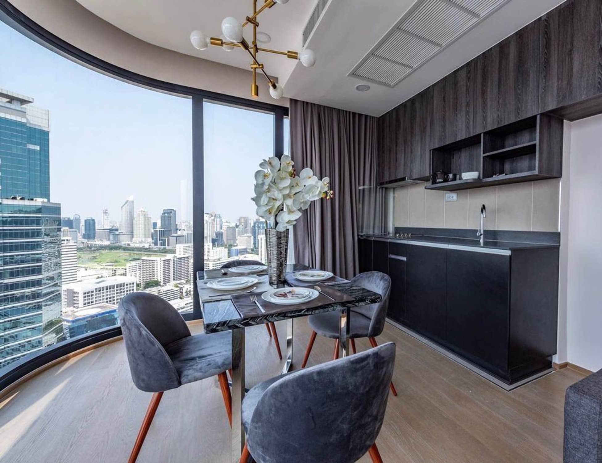 2 Bed Condo for Rent in Bang Rak - Image 8