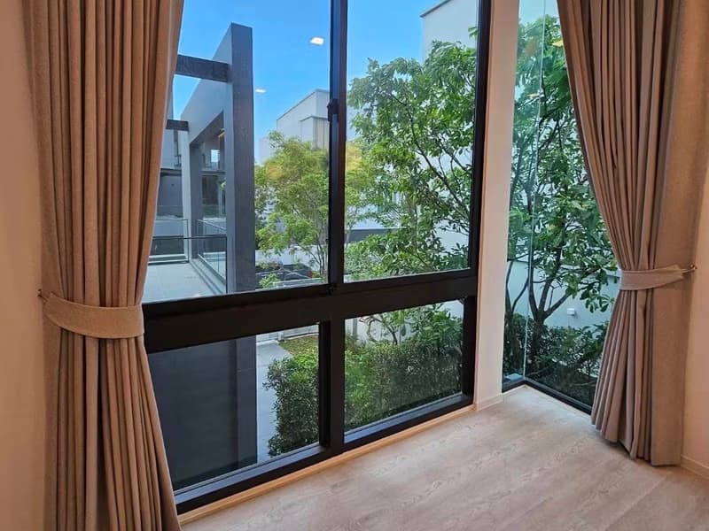 4 Bed House for Rent in Saphan Sung